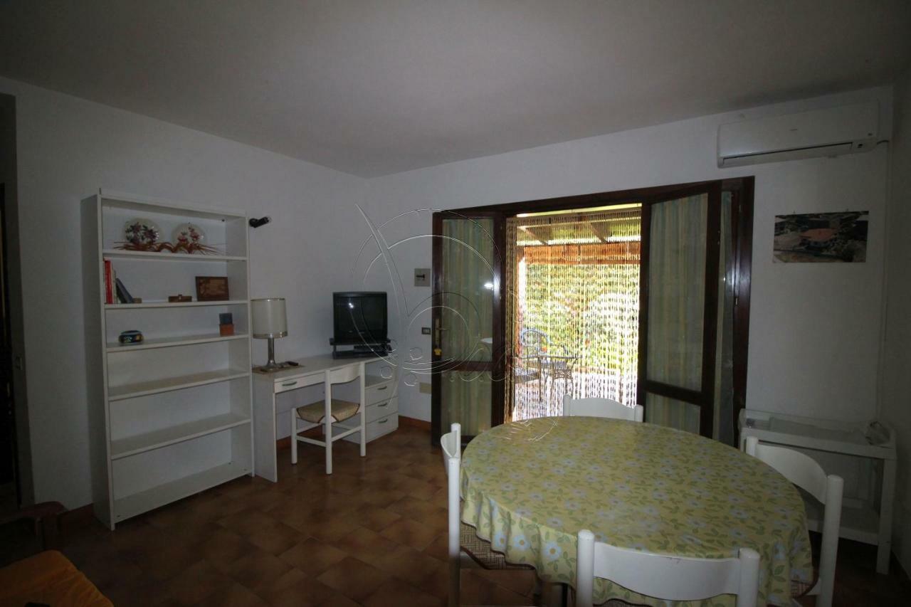 Appartamento Con Giardino Торре-дей-Корсари Экстерьер фото